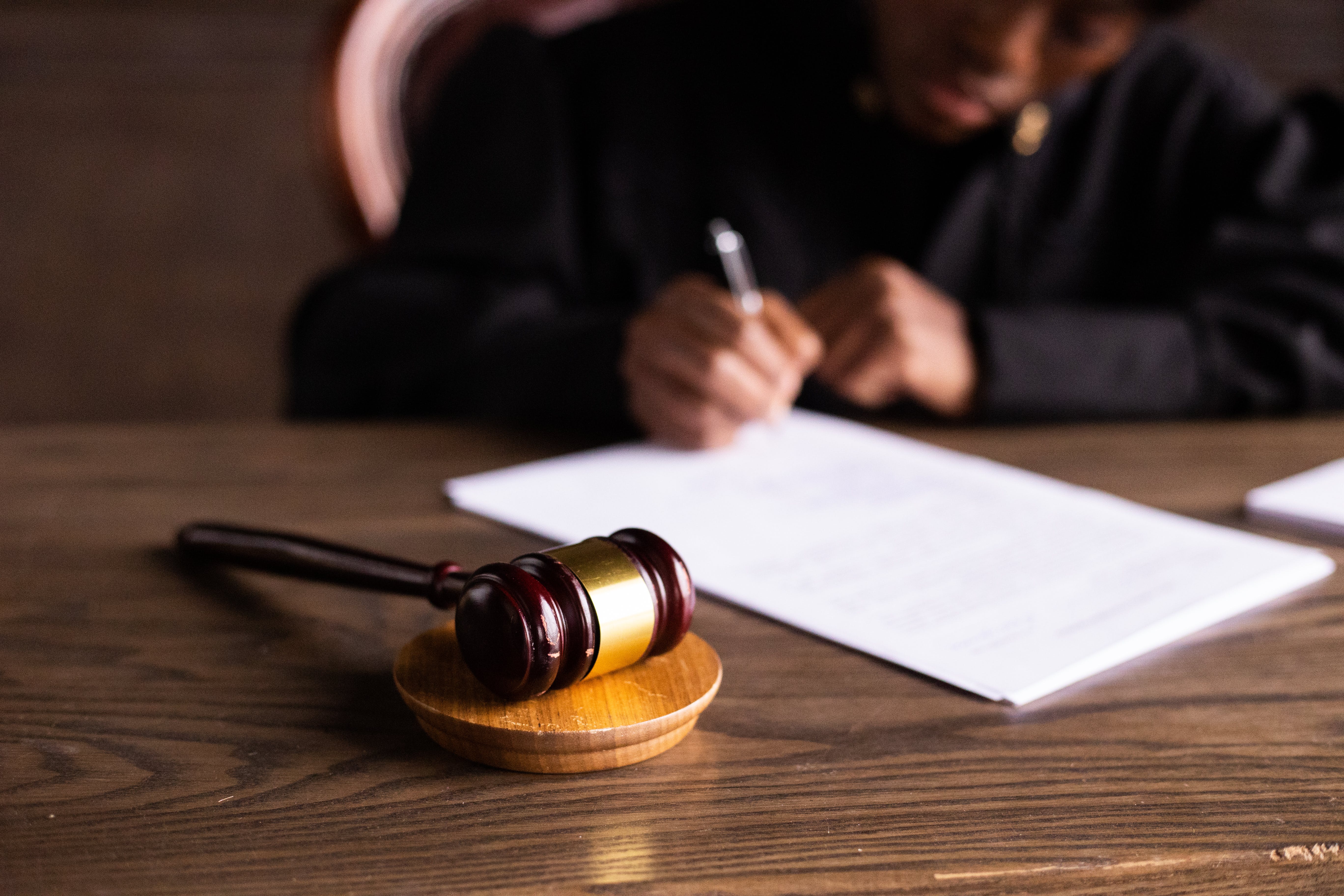 Public Speaking & Persuasive Writing Mock Trial for SS & ELA