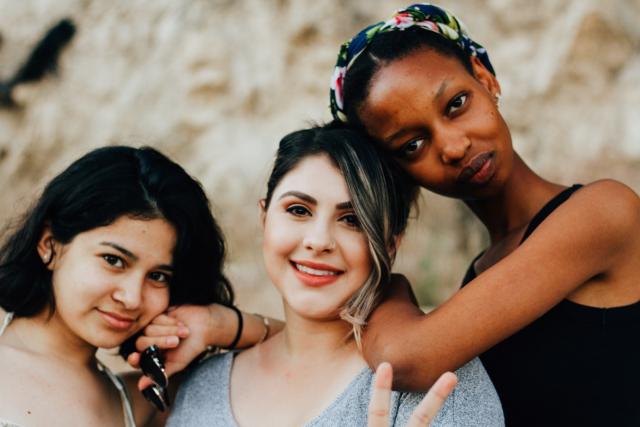 Social and Emotional Support for Immigrant Students: A Guide for School and District Leaders